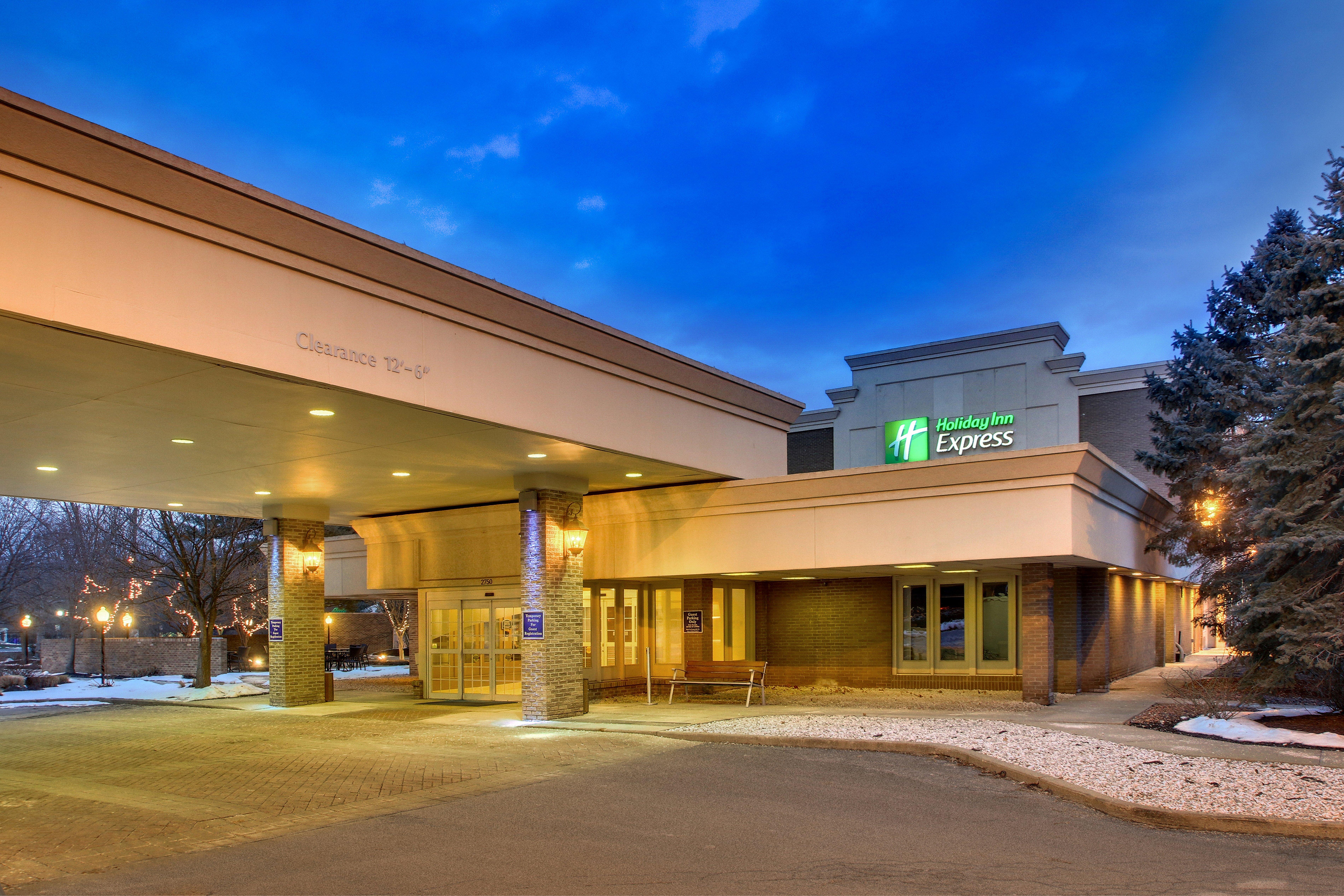 Holiday Inn Express Poughkeepsie By Ihg Экстерьер фото