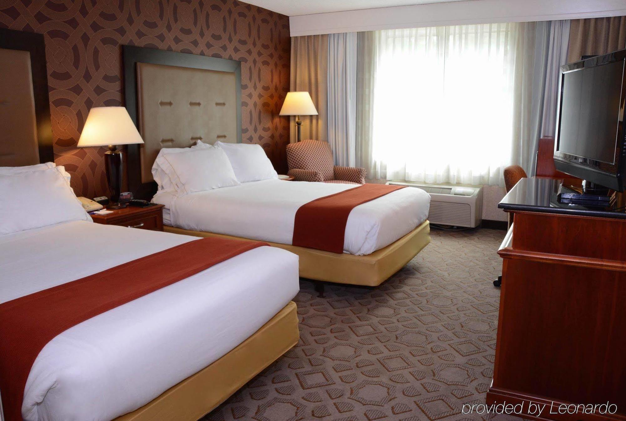 Holiday Inn Express Poughkeepsie By Ihg Экстерьер фото